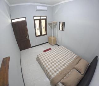 Griya Rajawali Homestay Jogja - Kejayan - 4