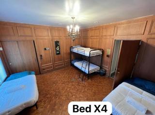 Pill Hill Mansion - 9