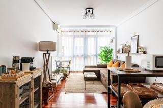 Exclusivo "Gran Bilbao" Suite Deluxe PARKING OPCIONAL - Santurce - 4