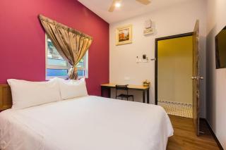 Hidden 4BR Cottage House Retreats (Free Parking) - Butterworth - 4