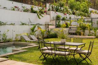 La Estada Assagao Luxury 4BHK Villa with Private Pool & Garden & Caretaker - Vagator - 3