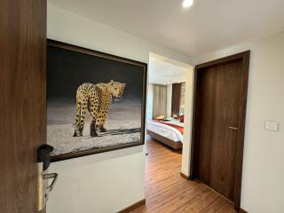 Sky Suites By The Lazy Host - Udaipur - 3