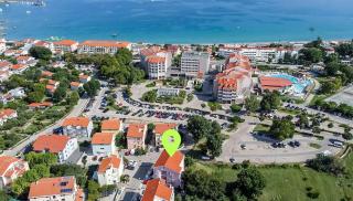 Mit Klima, WiFi, Balkon nur 350 Meter zum Strand - Baška - 7