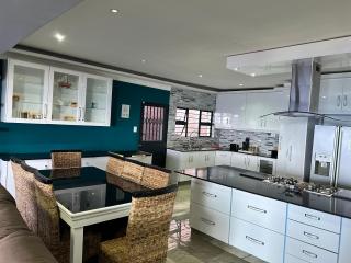 The Water View Suite - 3