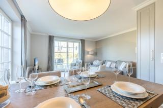 Düün Hüs, App 3 - 5