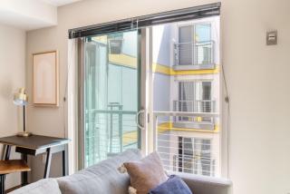 Capitol Hill jr 1br w gym wd nr colleges SEA-621 - 7