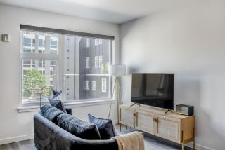 Capitol Hill studio w gym bike storage nr I5 SEA-896A - Seattle - 0