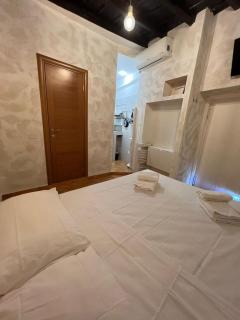 Magenta Collection Panico 32 - Rome - 6