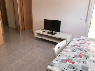 Apartamento acogedor en Mont-roig del Camp: 2 habitaciones, piscina, aire acondicionado - ES-9-152 - 7