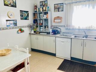 Casa Familiar con Piscina en Zona Tranquila de Miami Playa - ES-9-153 - Montroig - 8