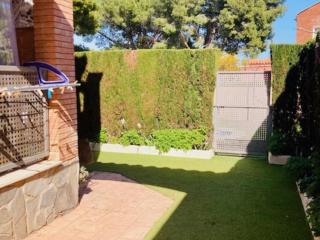 Casa Familiar con Piscina en Zona Tranquila de Miami Playa - ES-9-153 - 3