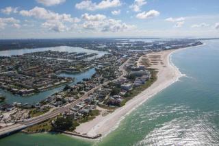 301 - Surf Beach Resort - St Pete Beach - 8