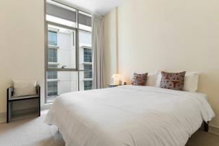 LARBI Luxurious 1BR in Polo Residence - Dubai - 3