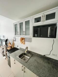 Tagaytay Staycation 1Br w/ Balcony at SMDC Cool Suites - Tagaytay - 5