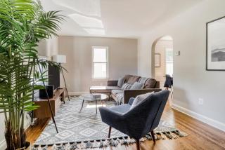 Pentagon City 3br w wd nr shopping malls WDC-739 - Arlington - 0