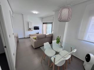 Guardamar Full Equipped 2 rooms Beach - 7