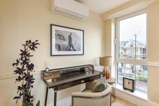 Beautiful 2Bd 2Bth Chiswick Apartment with AC and Private Balcony - 6
