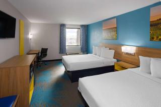 Days Inn & Suites by Wyndham Northwest Indianapolis - Indianápolis - 2