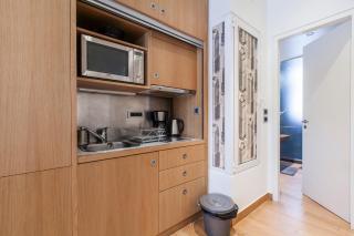 Hilton Area 1BR Executive Flat - 6