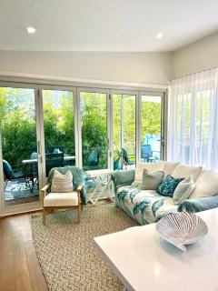 Woonona Family Beach Villa 2 bedroom Brand new - Woonona - 8