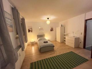 Cozy Apartment in Oberhausen - 4