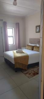 Khanyisa Accommodation Services - KwaDukuza - 2