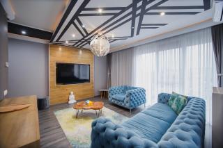 Luxury Home Affair - 3