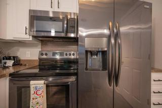 Spacious 2 BR 2 BA in University City Charlotte - Charlotte - 2