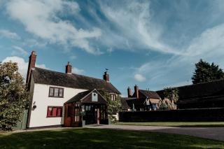 Oak Farm Hotel - Cannock - 9