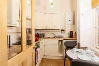 Luxury Apartment - 18 Lansdown Crescent - Cheltenham - 6
