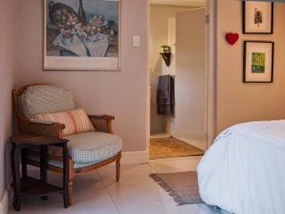 The Montagu Coach House - 4