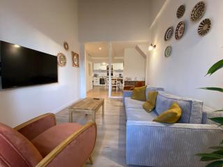 T3 bord canal du midi, piscine - Homps - 8