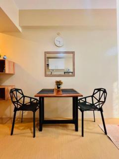 * *Z Zen Inspired Apartment - 1