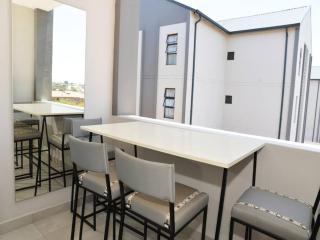 Elcaro Luxury Villas - The View - 4