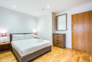 MySquare Comfy Studio Apartment in Canary Wharf London - 7