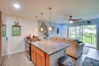 Coastal Kaunakakai Condo with Ocean-View Balcony! - Kaunakakai - 2