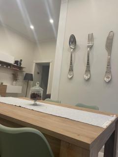 MIRACLES ON 32TH STREET - 2