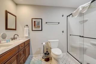 Dells Lakefront Escape - Couples or Families - Wisconsin Dells - 3