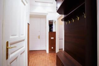 Petra Doroshenka19 street - 1