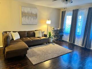 N Hamilton House 3 Bedroom - Peoria - 0
