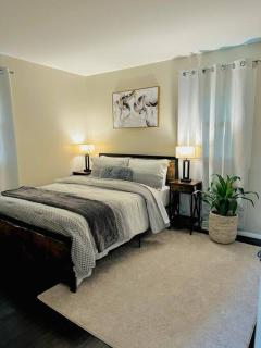 N Hamilton House 3 Bedroom - Peoria - 2
