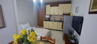 Cool Apartment - Tirana - 5