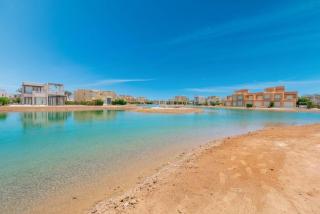 4BR Villa with Private Pool Tawila Lagoon El Gouna - 6