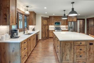 Impressive Presque Isle Lake House with Water Access - Presque Isle - 2