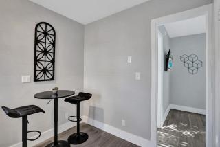 Rustic Retreats Spacious 1BR For 4 guests In The Heart of Fort Lauderdale - Fort Lauderdale - 3