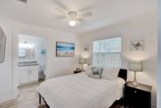 Beach Escape One Block from the Beach - Pompano Beach - 3