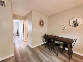 Poinciana Getaway 1BR Apartment Near FLL Airport - Fort Lauderdale - 0