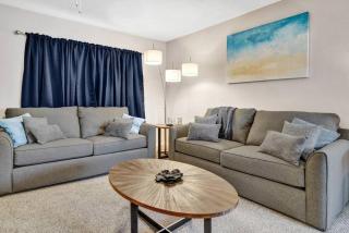 The Oceans Spacious 3BR Apartment in Victoria Park with Pool - Fort Lauderdale - 1