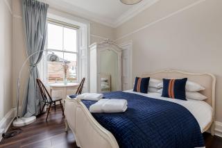 Stylish Victorian Apartment's close to the Botanical gardens, Free parking! - Edimburgo - 9