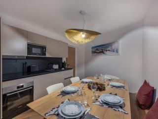 Appartement moderne 6 pers proche pistes avec parking, casier à ski, balcon - FR-1-563-140 - Courchevel - 7